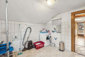 Dieser Raum wird  ein Bad im OG